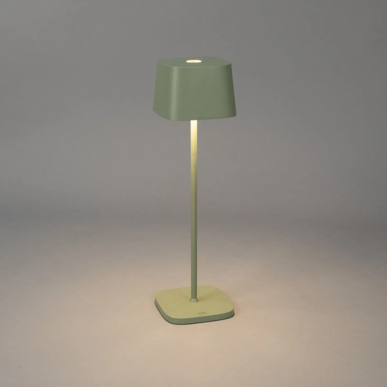 Bordslampa