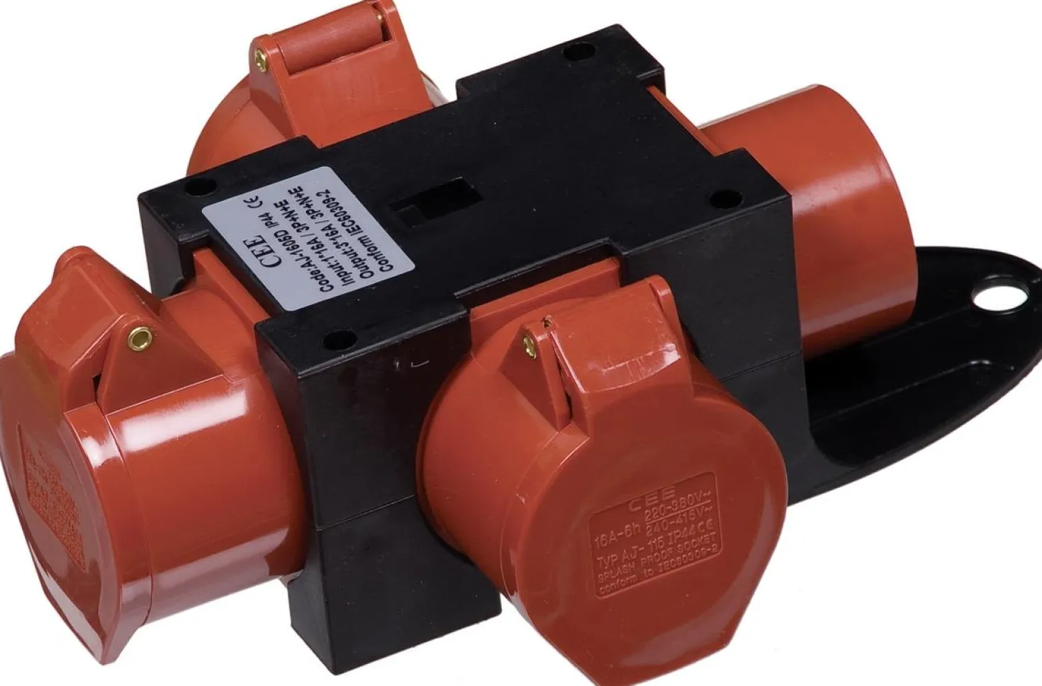 IEC-adapter
